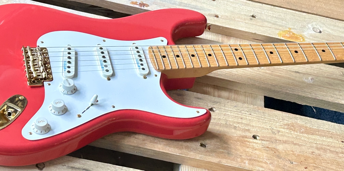 6061 - Fender Custom Shop 56 NOS Strat - fiesta red - used/2013 -  Guitars4You